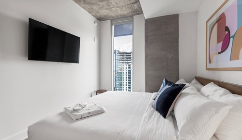 Superior Condo, 1 Bedroom, Balcony, City View