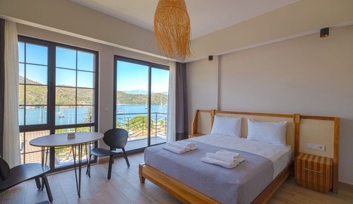 Family Room with Sea View