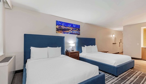 Room, 2 Queen Beds, Accessible, Non Smoking (Accessible Tub)