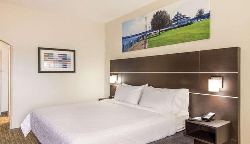 Standard Room, 1 King Bed, Non Smoking