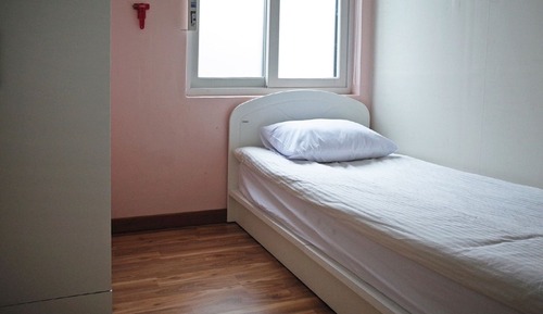 Room (Standard Single Room)