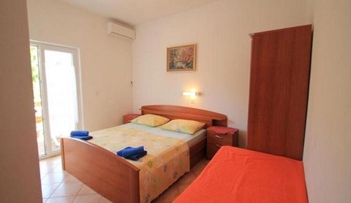 Apartment, 3 Bedrooms, Accessible, Smoking