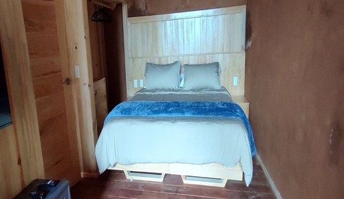 Grand Cabin