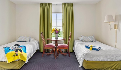 Room, Multiple Beds (TCSD)