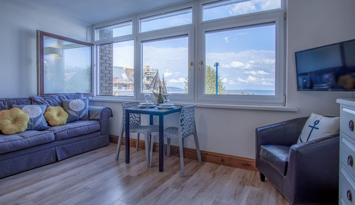 Apartment (1 Bedroom)