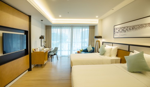 Deluxe Twin Room, City View
