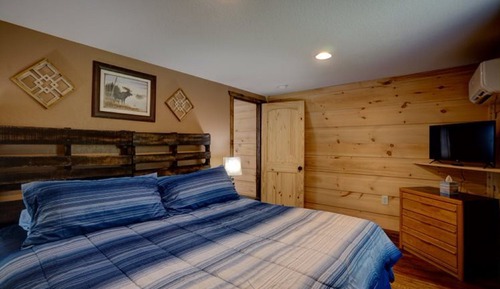 Signature Cabin, Mountain View