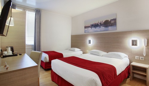 Triple Room