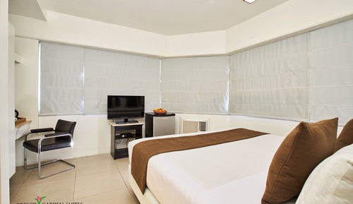 Family Room, Multiple Beds