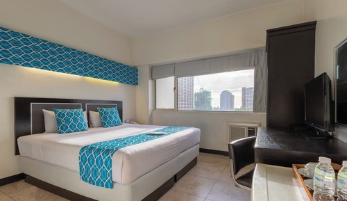 Standard Room, 1 Queen Bed