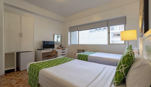 Standard Twin Room