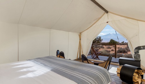 Safari with 3 Twin Beds Tent - Shared Bath