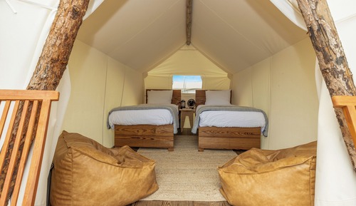 Deluxe with Kids Tent - Private Bath