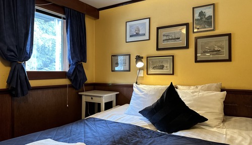 Standard Double Room, Private Bathroom (Cabin on boat )
