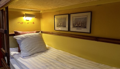 Economy Double Room, Shared Bathroom (Cabin on Boat)
