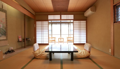 Traditional Quadruple Room