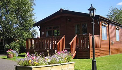 Chalet, Private Bathroom, Garden View (Poppys - self catering)