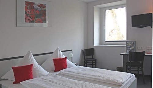 Standard Double Room (Souterrain Haustier)