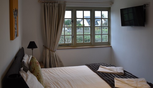 Family Quadruple Room, Ensuite (Room 6)