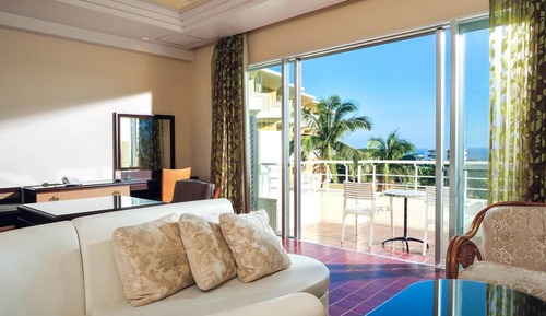 Premium Twin Room