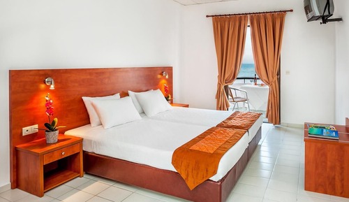Superior Double Room, Partial Ocean View