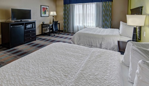 Room, 2 Queen Beds, Accessible, Non Smoking