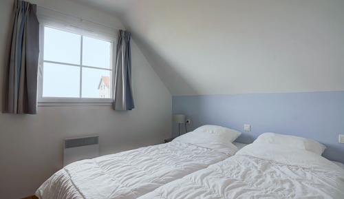 Villa, 3 Bedrooms, Partial Sea View