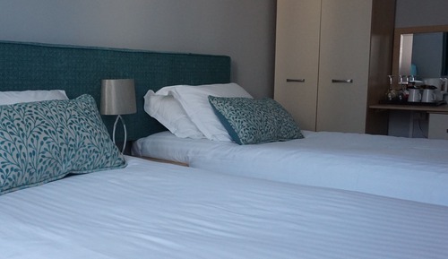 Double or Twin Room, Ensuite (Super-King)