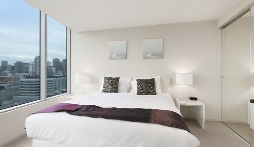 Deluxe One Bedroom Apartment
