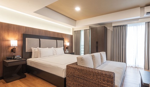 Premier Suite