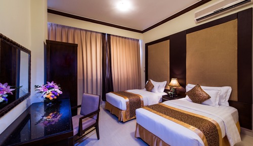 Deluxe Studio Suite