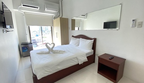 Executive Suite