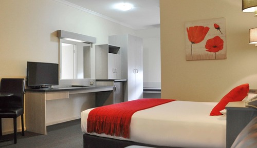 Deluxe Room, 1 Queen Bed