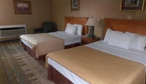 Standard Room, 2 Queen Beds, Non Smoking