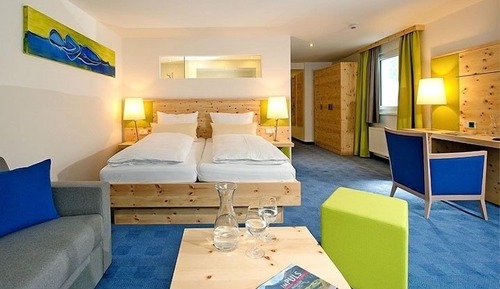 Studio, 1 Queen Bed, Mountainside