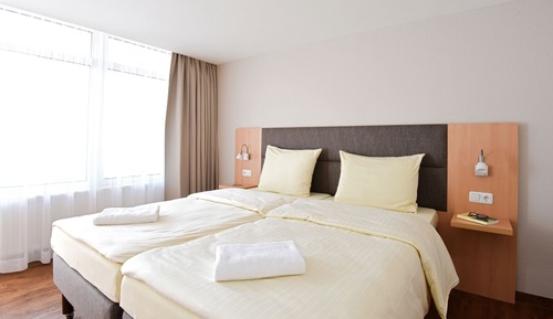 4-Room Apartment