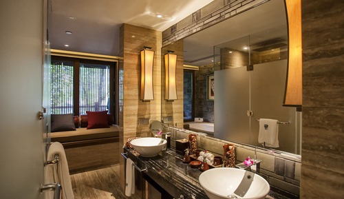 Terrace Hot Spring Retreat Twin