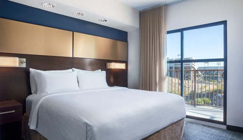 Suite, 1 Bedroom, Non Smoking (Hearing Accessible)