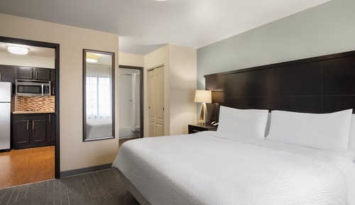 Suite, 1 Bedroom, Kitchen