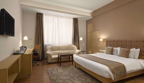 Deluxe Room, 1 King Bed