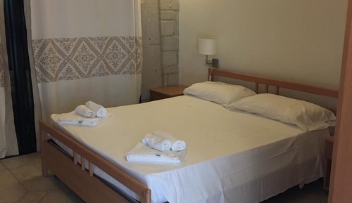 Bilo Studios 2 Pax n 5