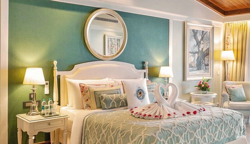 Deluxe Room, 1 Queen Bed (Premium Valley View Exclusive Double)