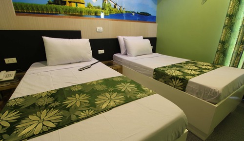 Standard Twin Room