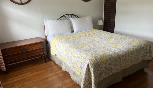 Standard Room, 1 Queen Bed, Non Smoking