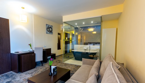 Prestige Suite