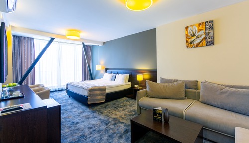 Golden Suite