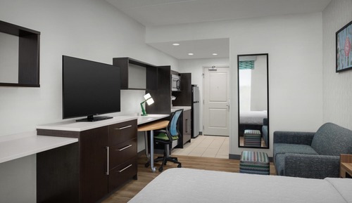 Studio Suite, 1 King Bed, Accessible (Hearing)