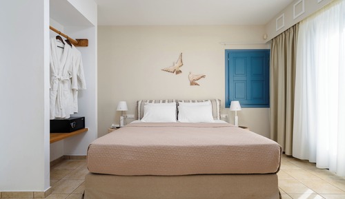 Deluxe Suite, Jetted Tub, Sea View