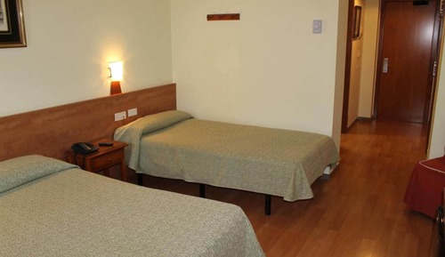 Double Room (extra bed)