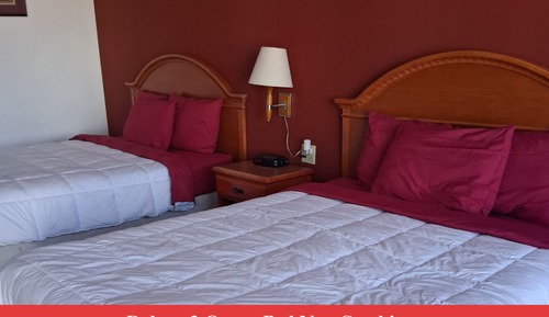Deluxe Room, 2 Queen Beds, Non Smoking